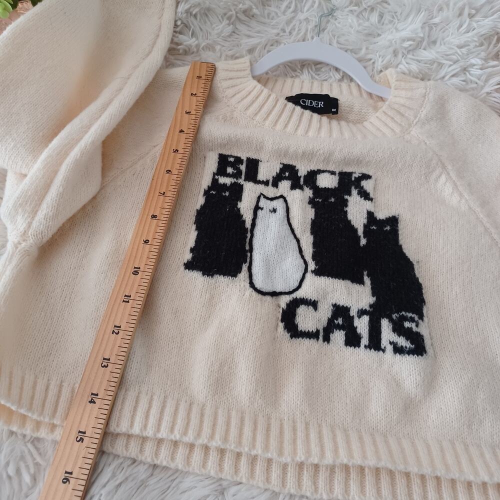 Cider Sweater Black Cats Preppy Cropped Size M Beige - Picture 6 of 7